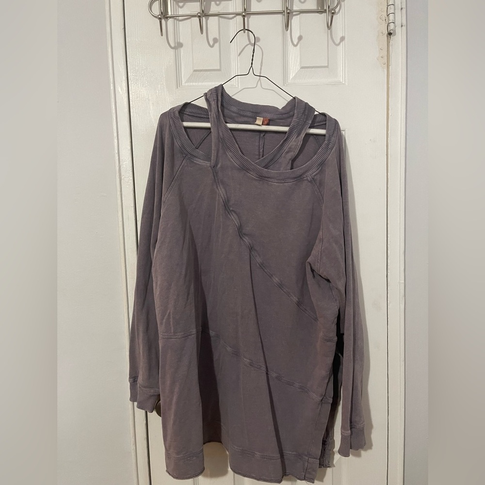 Anthropologie Oversized Sweater. Worn once.